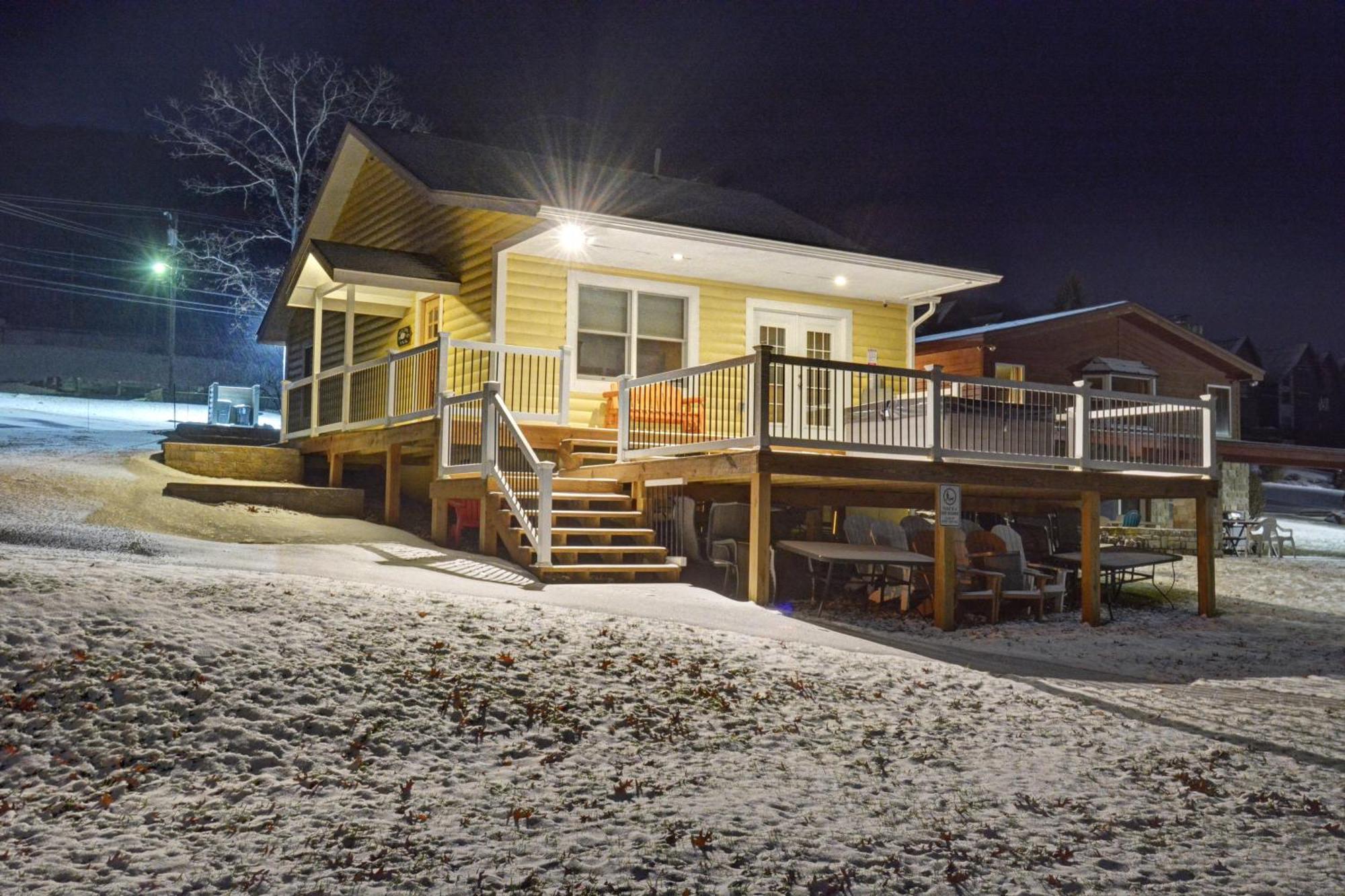 The Lodges At Sunset Village McHenry Exterior foto