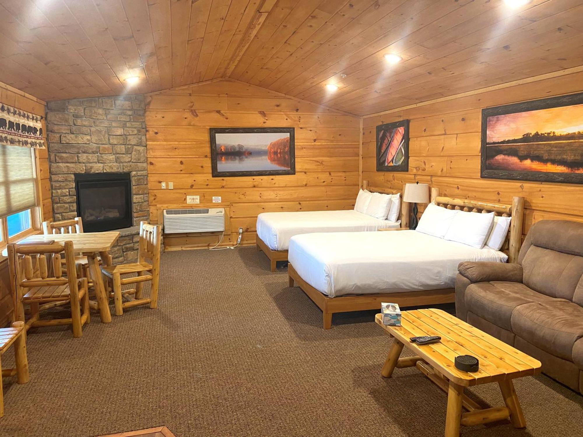 The Lodges At Sunset Village McHenry Cameră foto